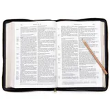 Stimmungsbild zu Schlachter 2000 - Standardausgabe, Kalbsleder, Reißverschluss, Goldschnitt