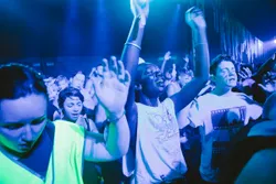 Bild zum Newsbeitrag - Das Jugend-Musikprojekt der Hillsong-Gemeinde