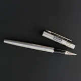 Stimmungsbild zu Tintenroller "Gottes Bodenpersonal"