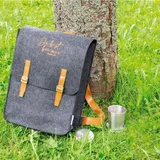 Stimmungsbild zu Rucksack Filz "Du bist bei mir" - dunkelgrau