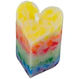 Stimmungsbild zu Regenbogen-Herz-Kerze