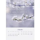 Stimmungsbild zu Zarte Blumengrüße 2026 - Tischkalender